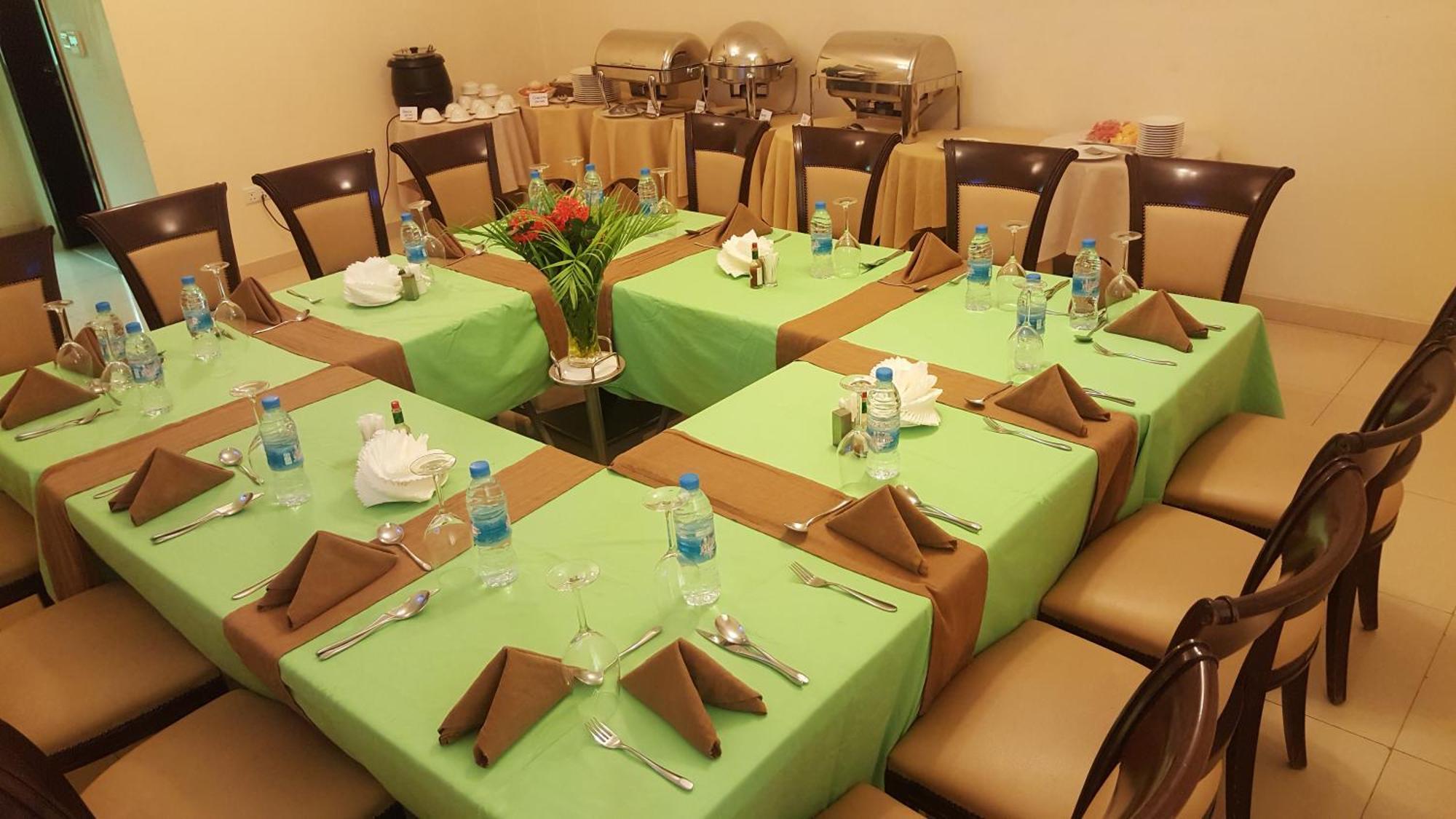 Panorama Portico Hotel, Juba Ngoại thất bức ảnh